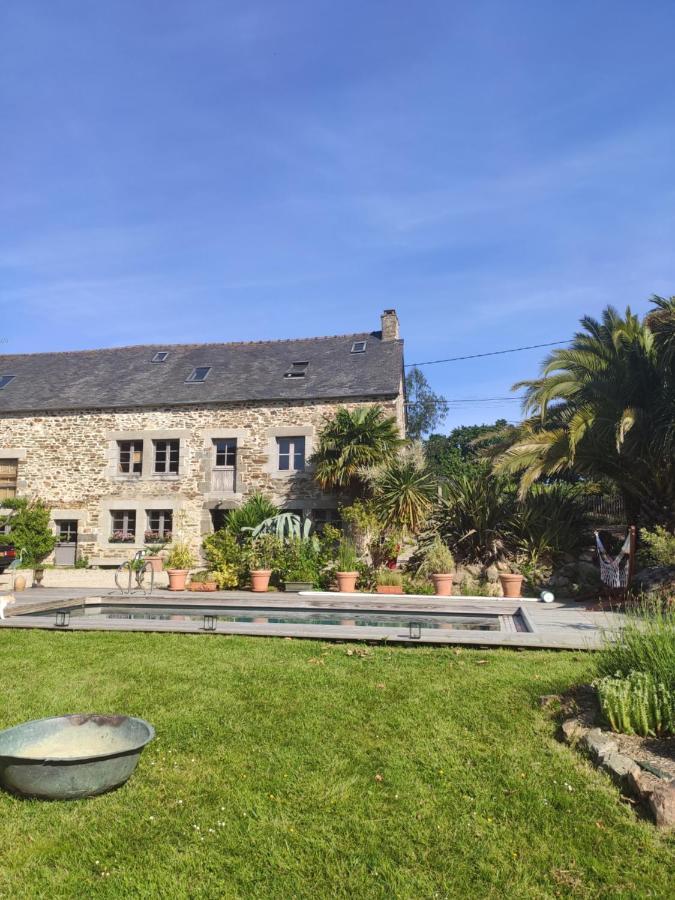 La Petite Hautiere Maison 2 Personnes Plouer Sur Rance Avec Piscine Apartamento Exterior foto